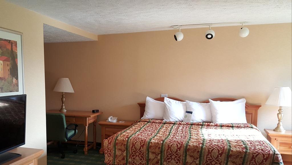 Hotel Oriskany ภายนอก รูปภาพ