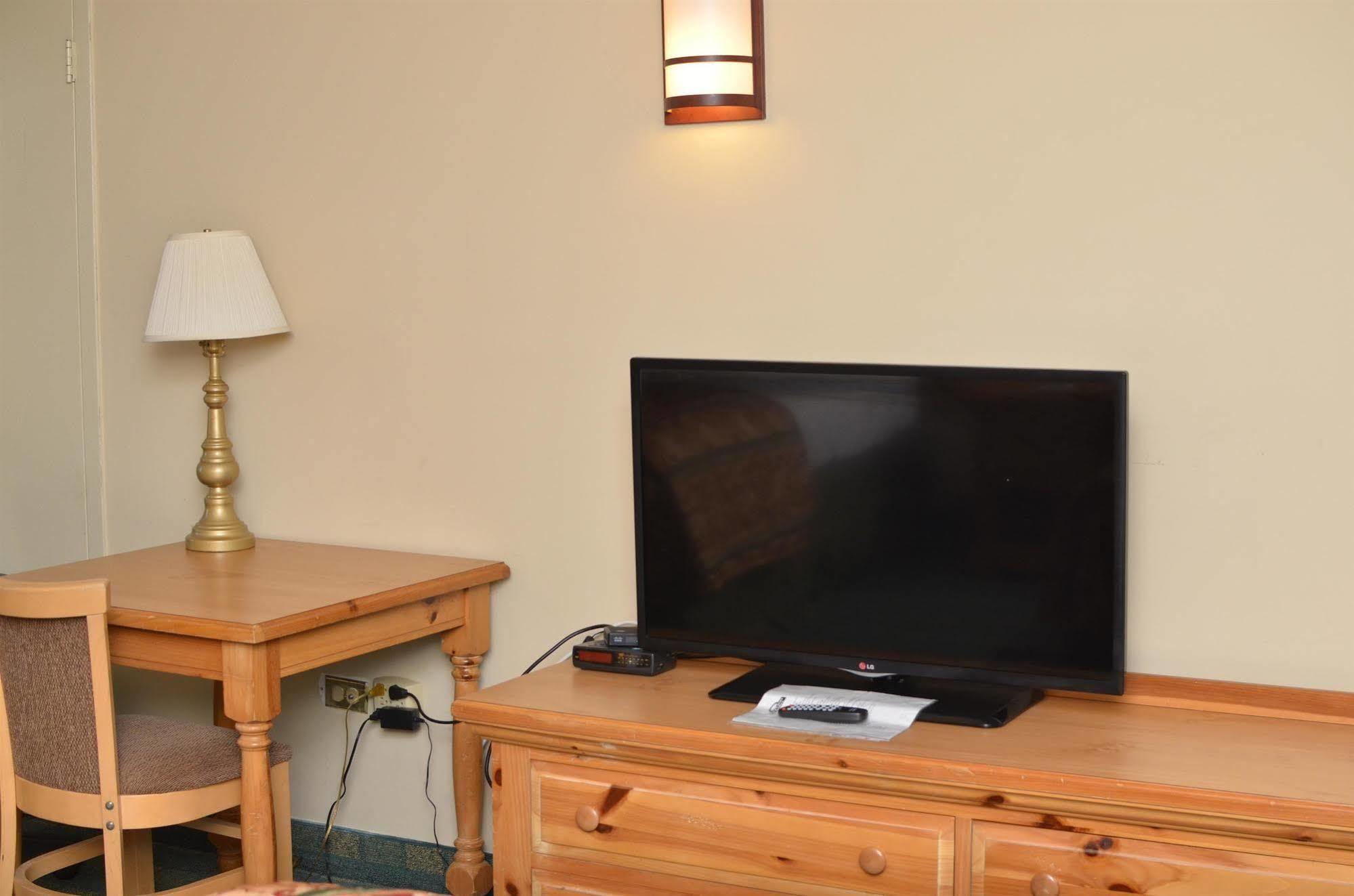 Hotel Oriskany ภายนอก รูปภาพ